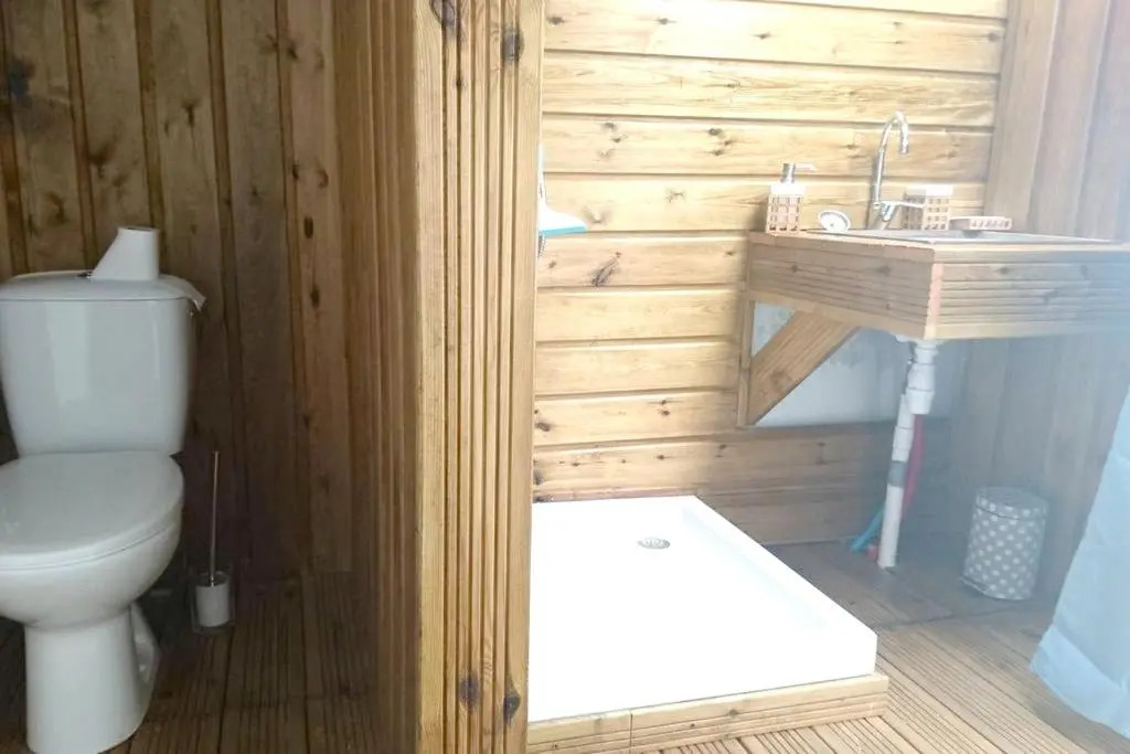 Maison de 2 chambres avec jardin clos et wifi a Sainte Clotilde