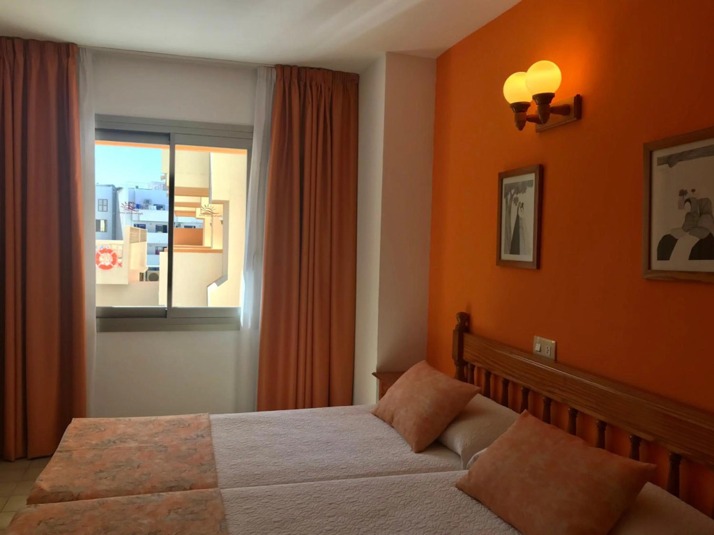 Apartamentos Jovial