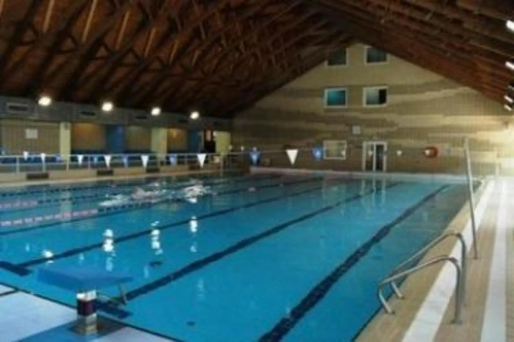 Hotel Pere DUrg 3000