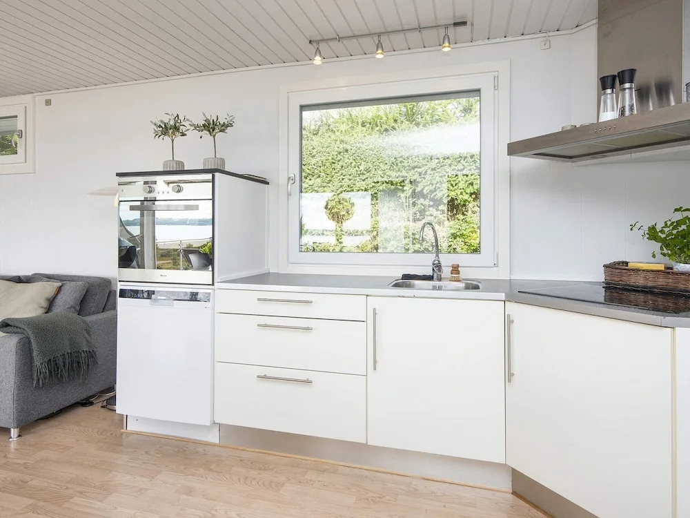 8 Person Holiday Home in Aabenraa