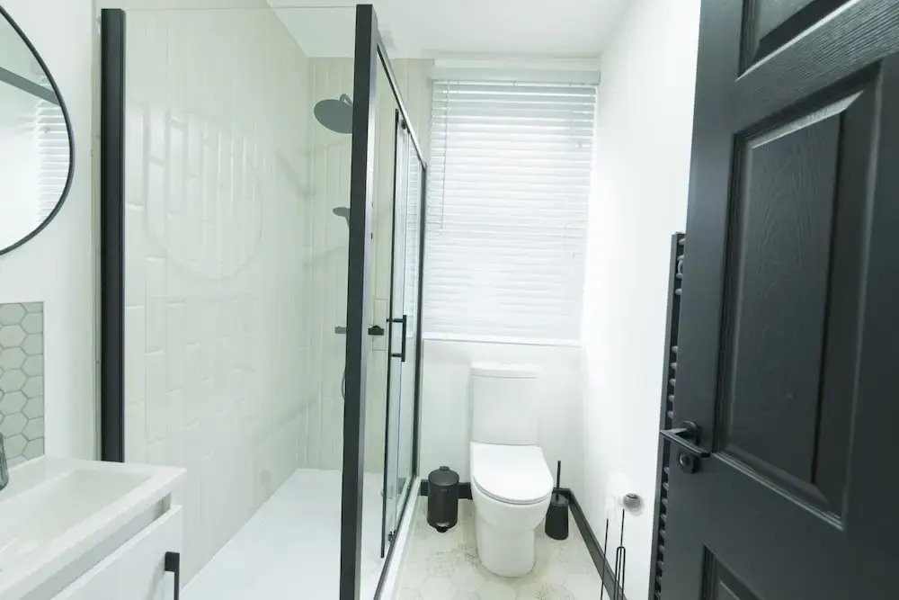 Garmoyle Road Flat 2