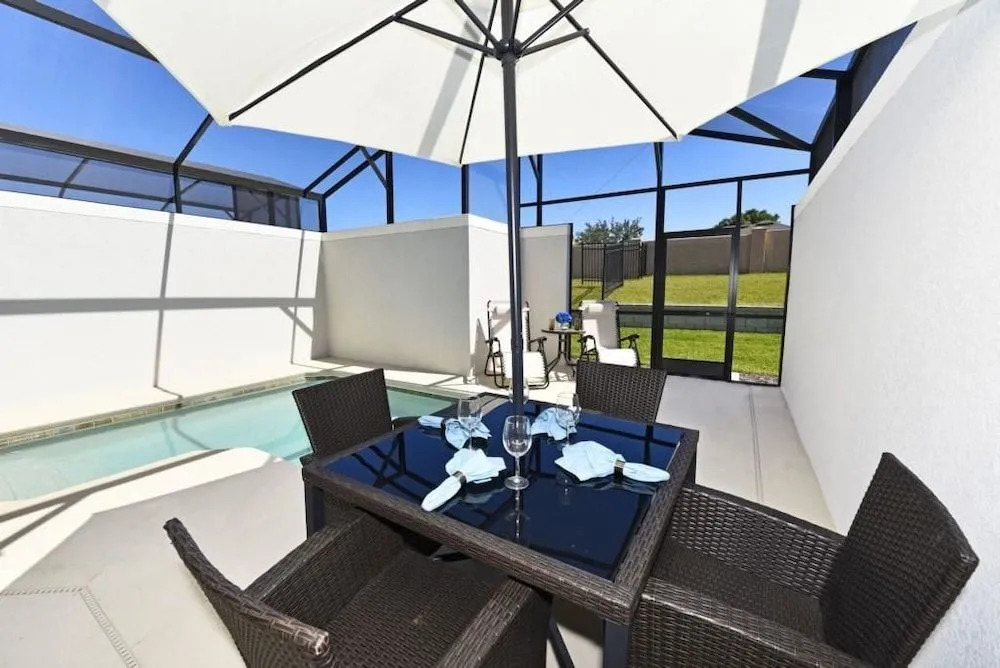 1600 Champions House 5 Bedroom by Florida Star