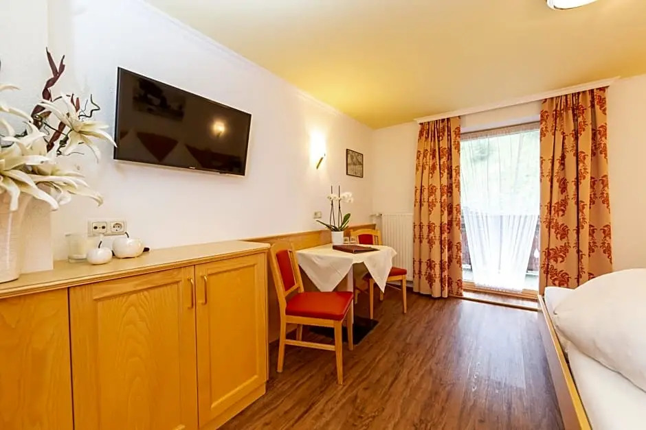 Hotel Garni Tyola