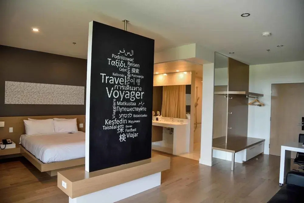 Hotel du Lac Champlain, an Ascend Collection Hotel