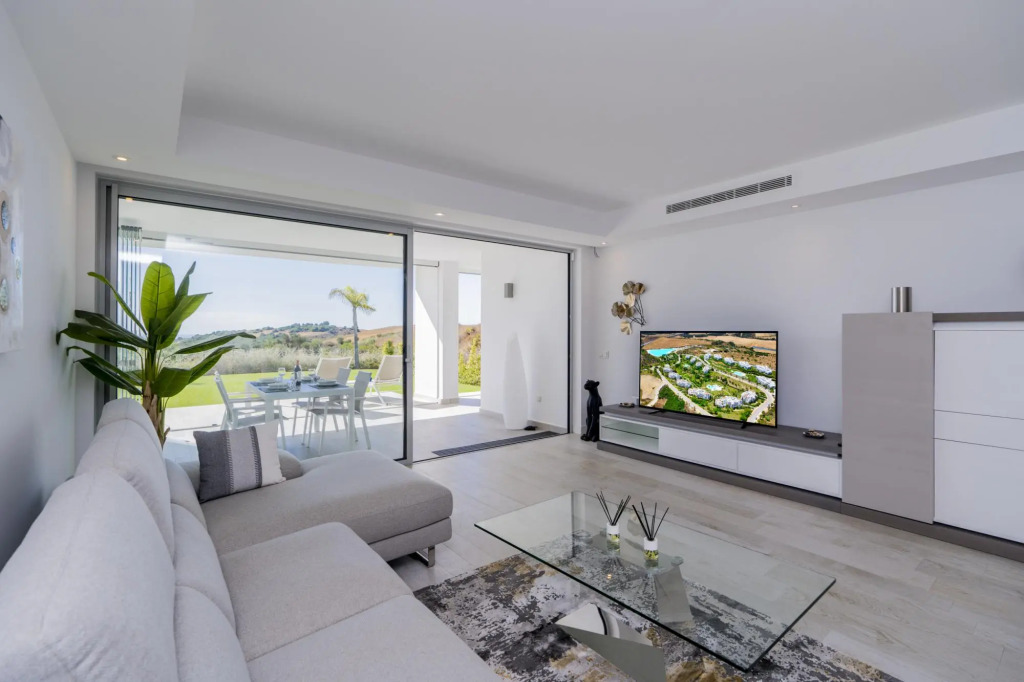 Al-1103 Estepona - Apartment - Alcazaba Lagoon
