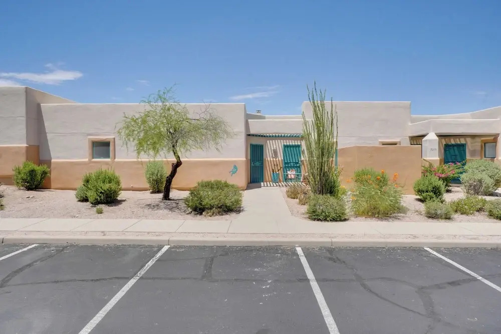 Amazing Desert Views! Tucson Casita on Golf Course