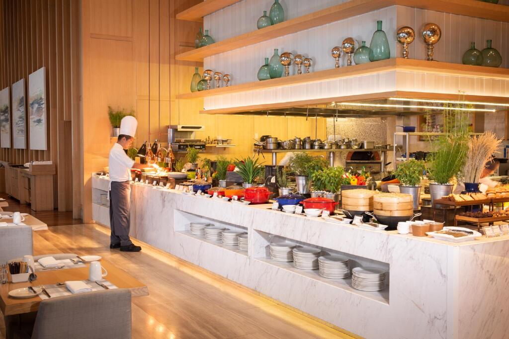 Avani Plus Riverside Bangkok Hotel