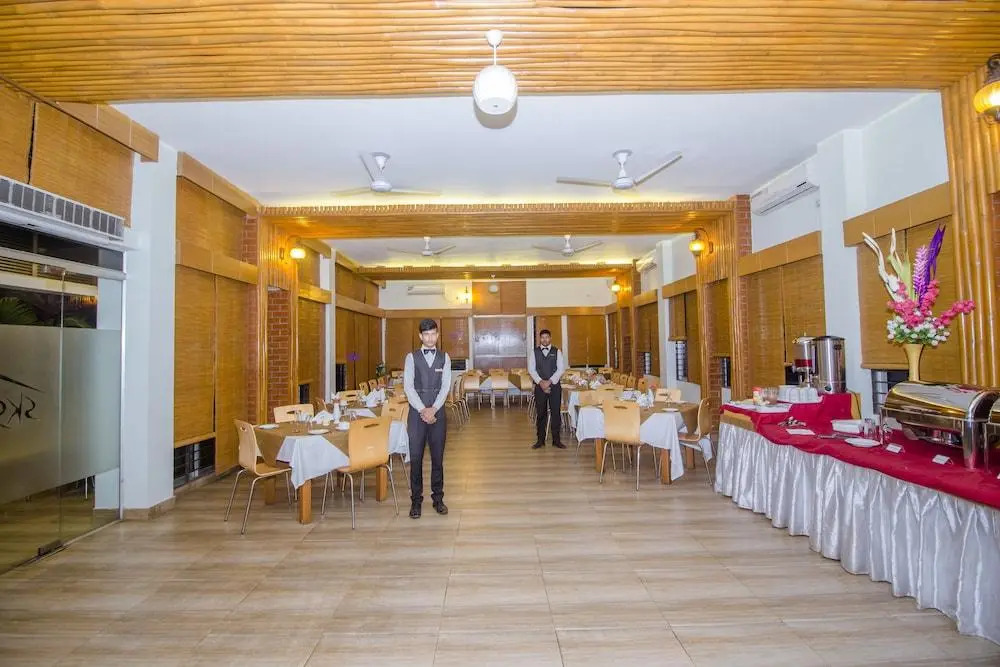 SKS Inn