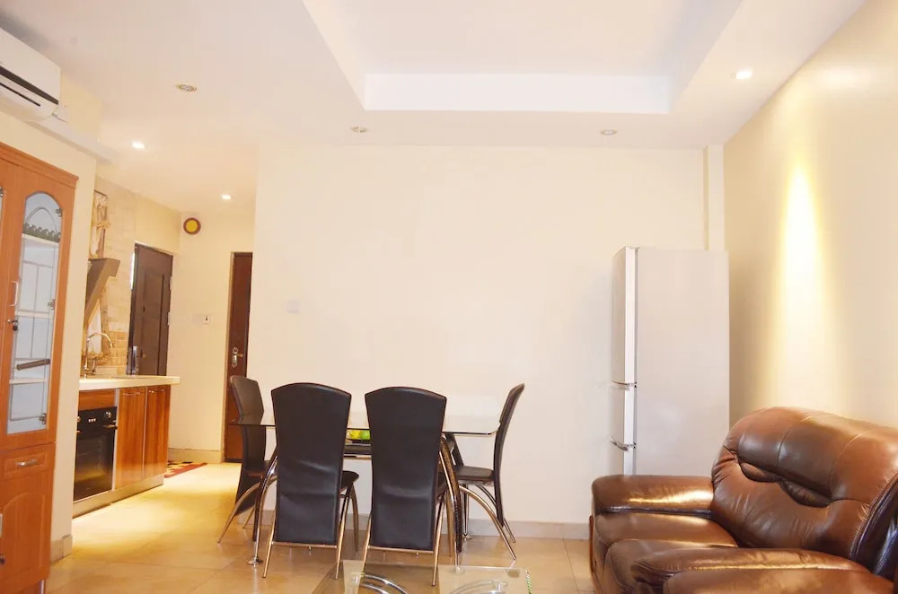 Selina Apartments