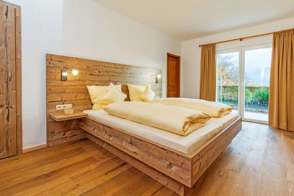Luxus Ferienhaus Salzburg Chalet mit Pool, Sauna, Whirlpool, Kamin