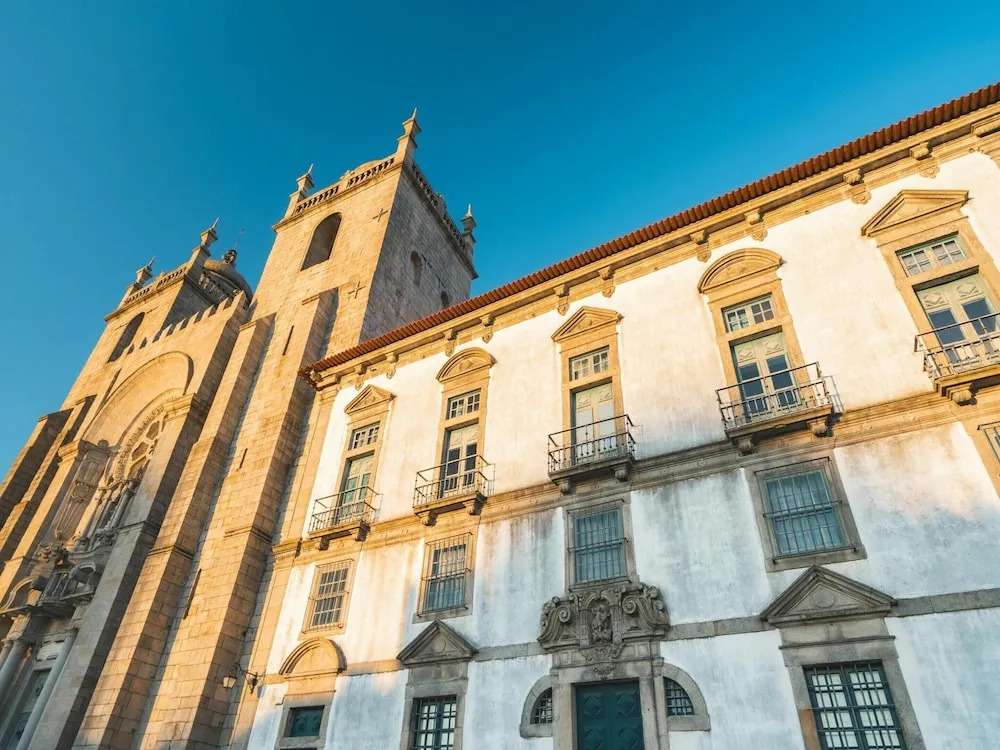 Charming riverview apartment in Porto