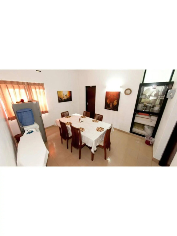 Vista Room Off Mount Avenue