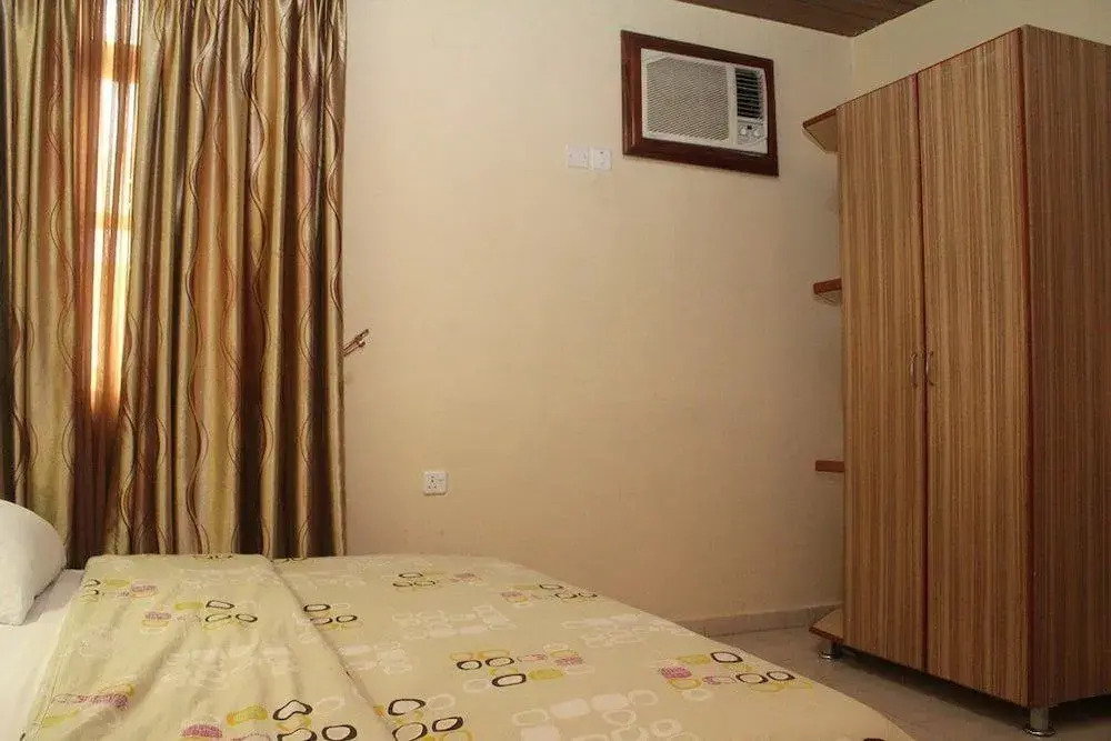 Vicmike Villa