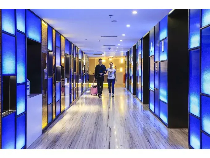 9H Hotel
