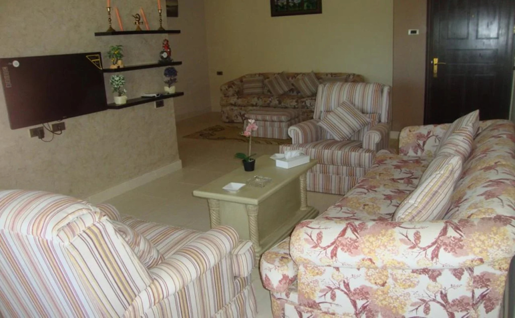 Al Qwafil Suites