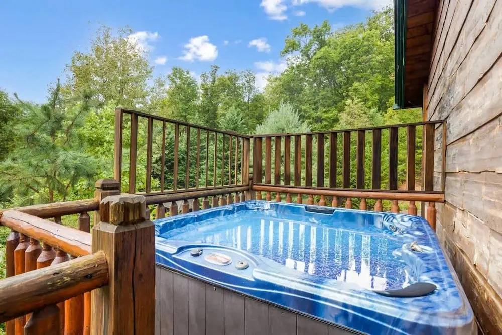 Private 8BR Gatlinburg Cabin w Amazing Views