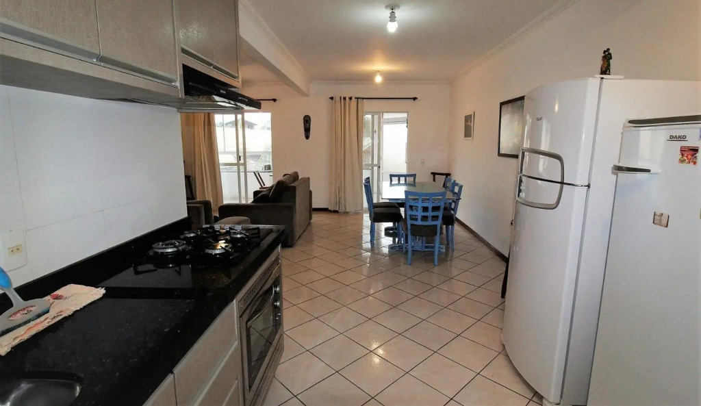 1054 - Apartamento Para Locacao Em Bombinhas - Residencial Solar Das Bromelias Apto 232