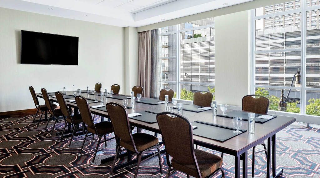 Home2 Suites By Hilton Chicago McCormick Place