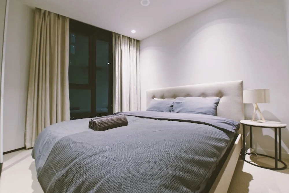 HFN Skyline Luxury Apartment