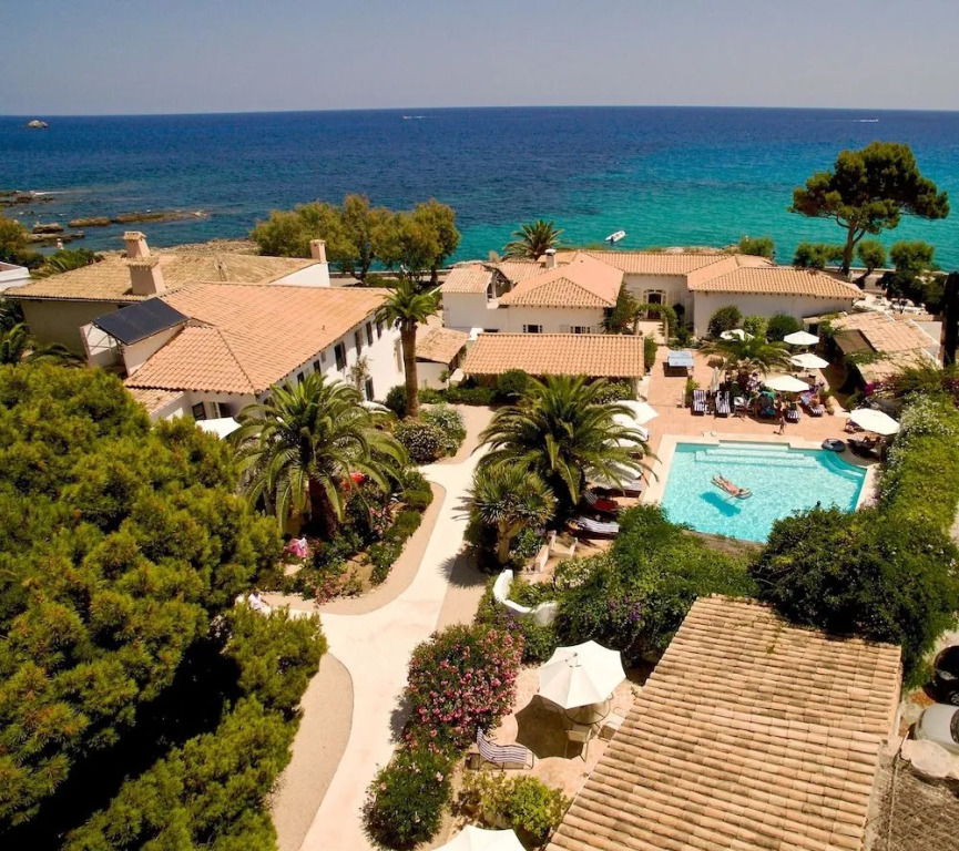 The Sea Club