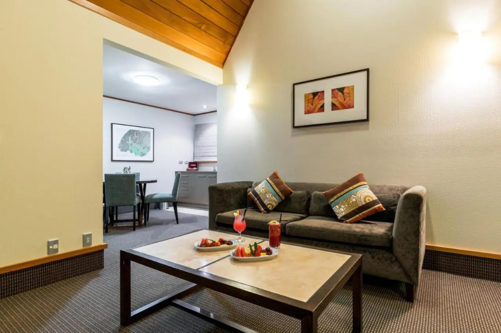Distinction Te Anau Hotel & Villas