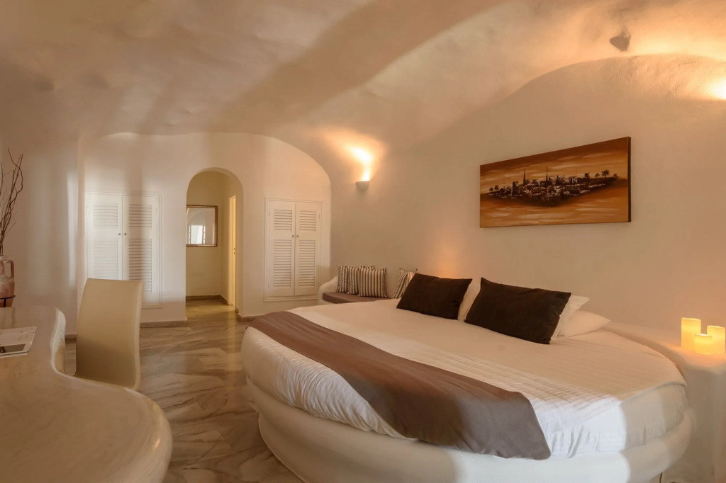 Pegasus Suites & Spa