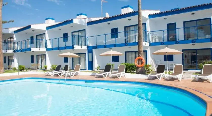 Apartamentos Los Caribes
