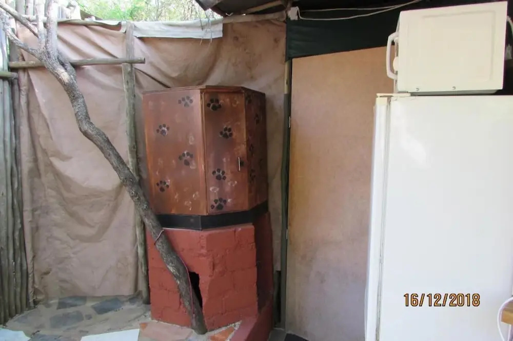 Two Bedroomed Bush-tent on the Klaserie River, With Free Lion Hyena Sounds