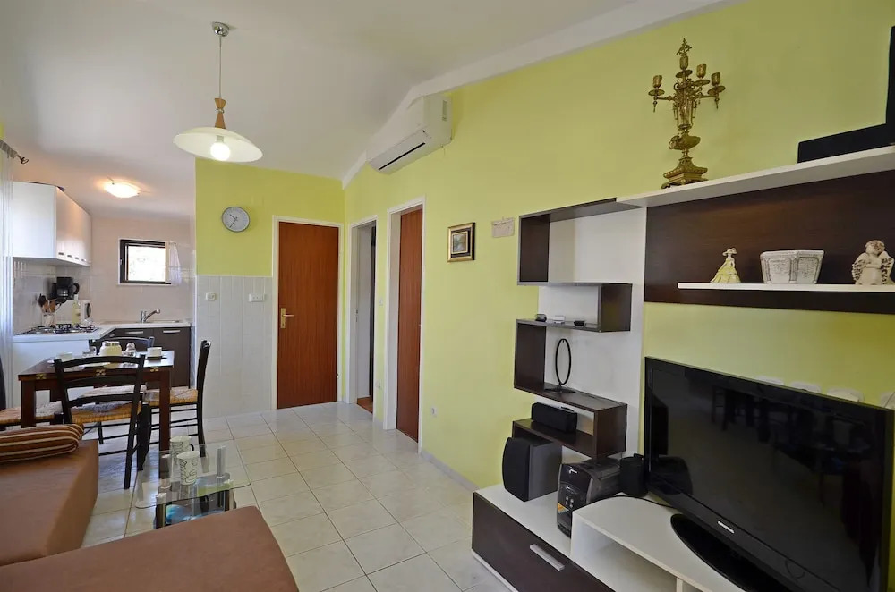 Apartments Vesna Vodice