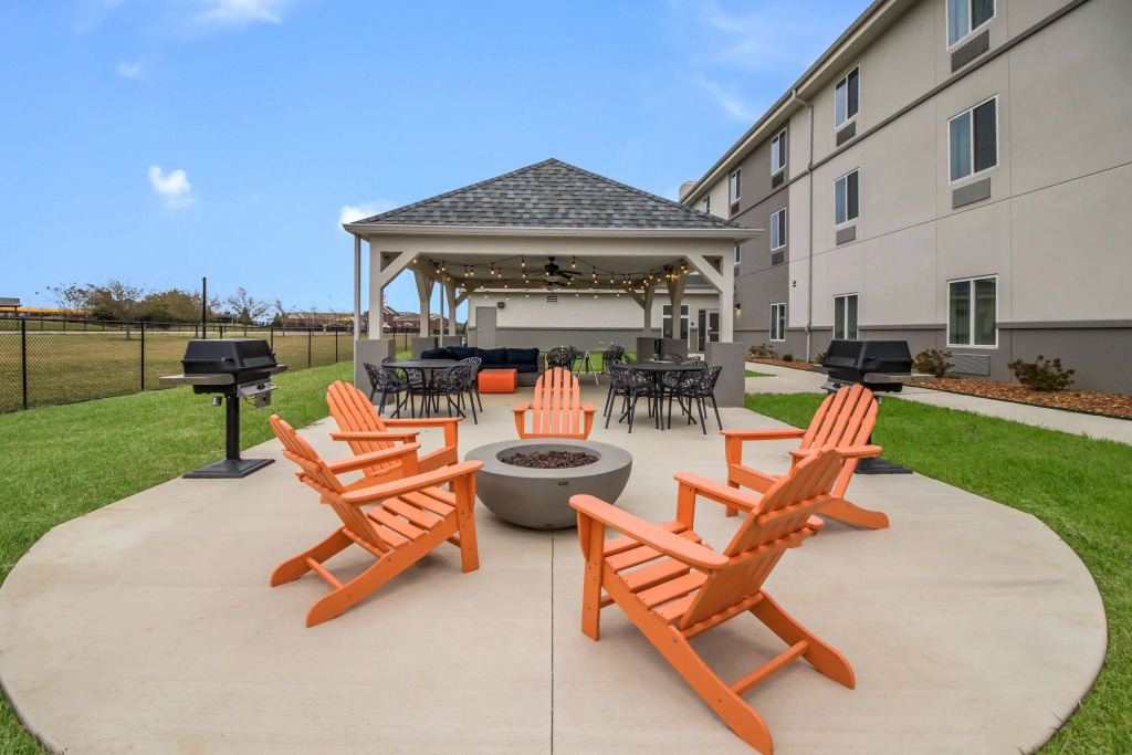 MainStay Suites at Discovery Park of America