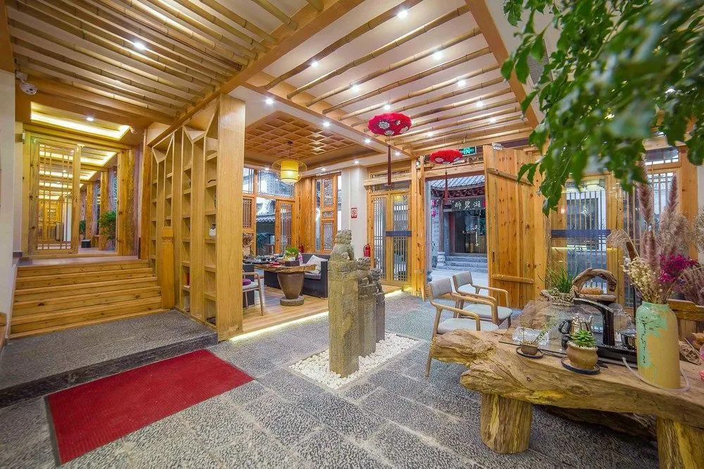 Love Inn Old Town Lijiang