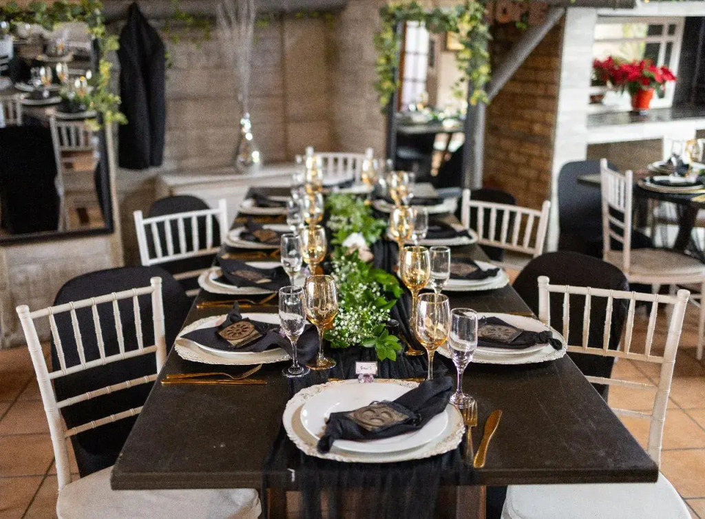 Bosveld In Die Stad Lodge