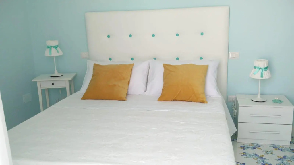 Pharus Miseni Suites and rooms