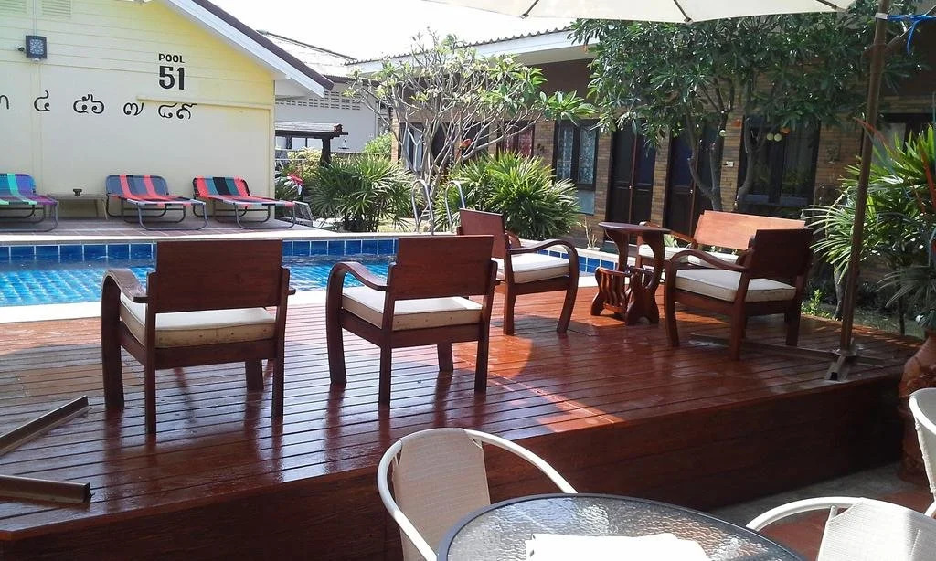 Baan Talay 51