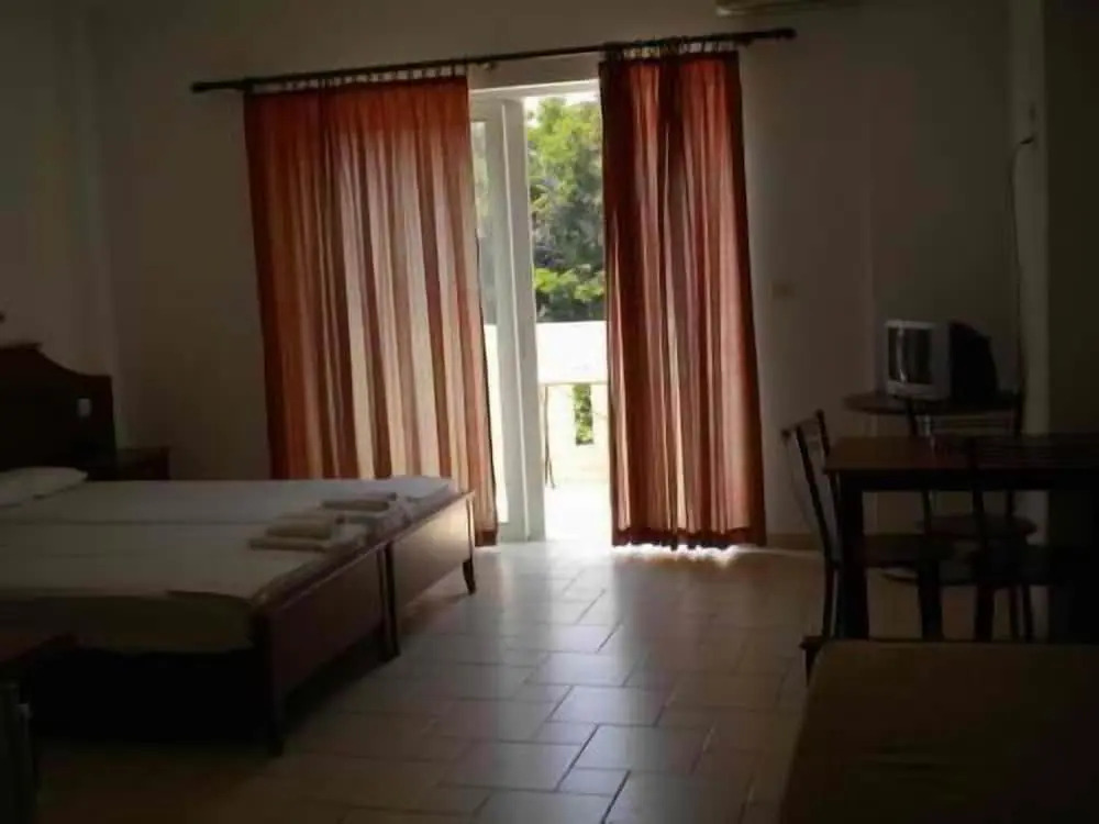 Marianthi Hotel