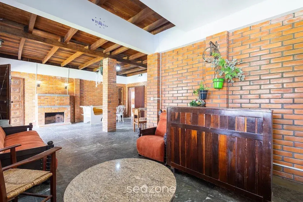 Large 3-bedroom House in Penha Sel0068