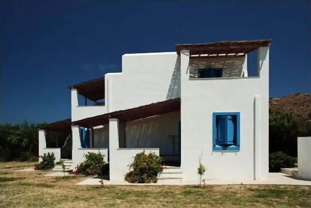 Lianos Studios