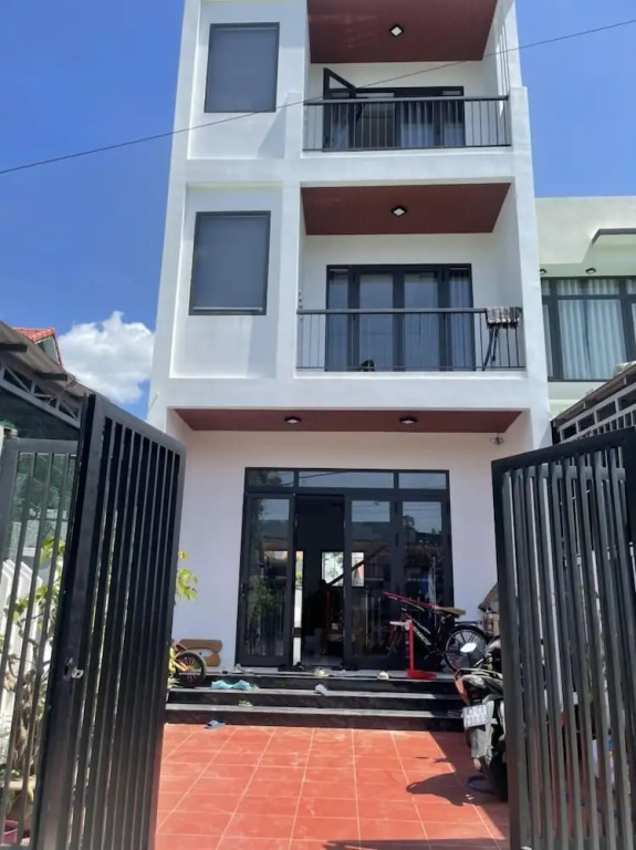 Moon house villa
