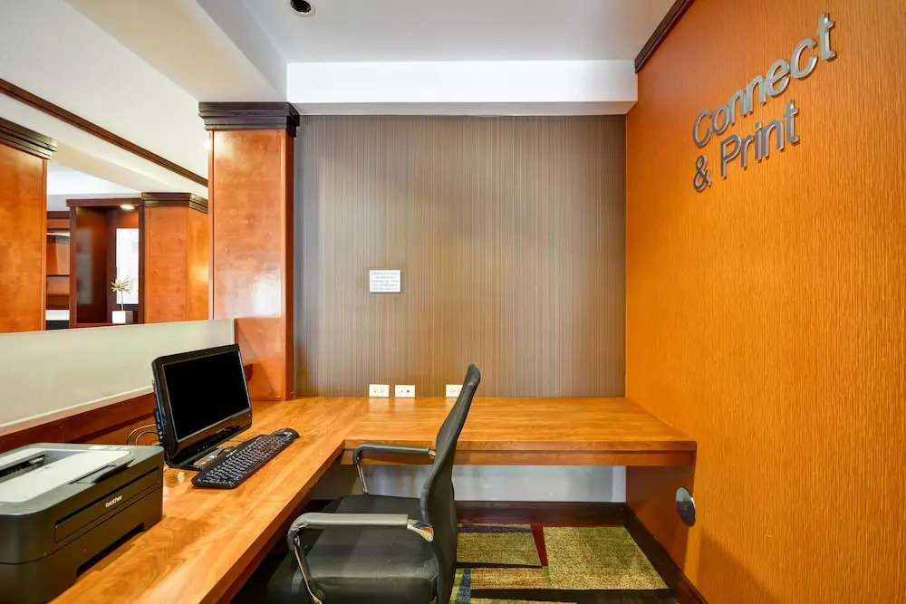 Fairfield Inn and Suites by Marriott Birmingham Fultondale / I-65