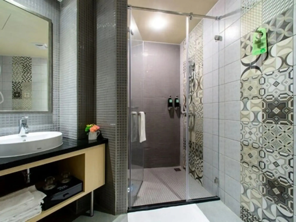 Stay Hotel - Taichung Zhongqing