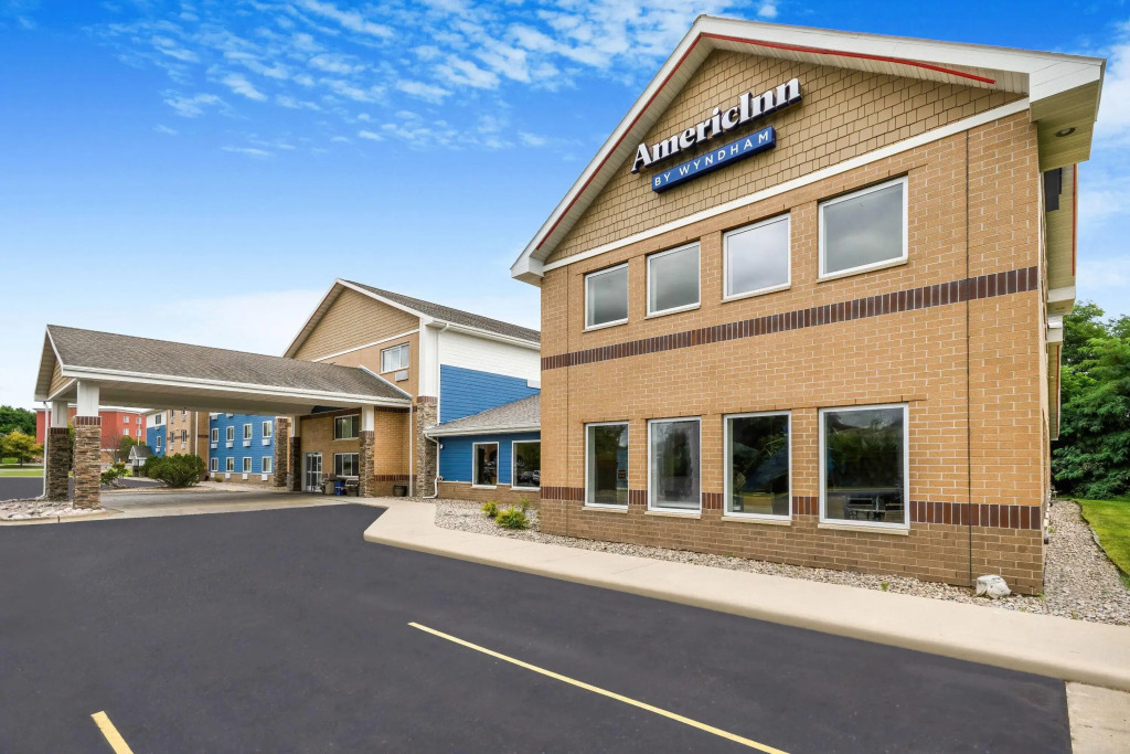 AmericInn by Wyndham Wausau