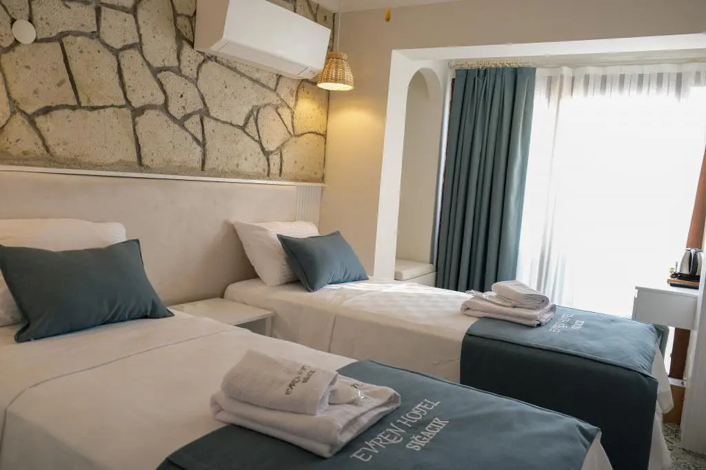 Evren Hotel Sigacik