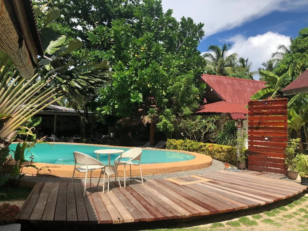 Cherinicole Beach Resort