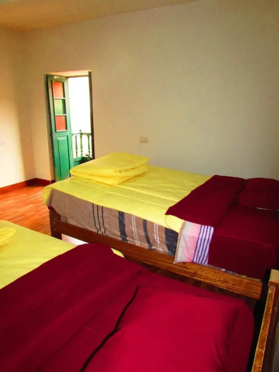 The Grasshopper Hostels AV Alta