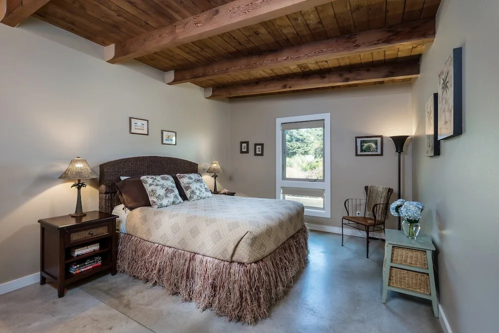 Rancho del Mar by Avantstay One Block From Beach