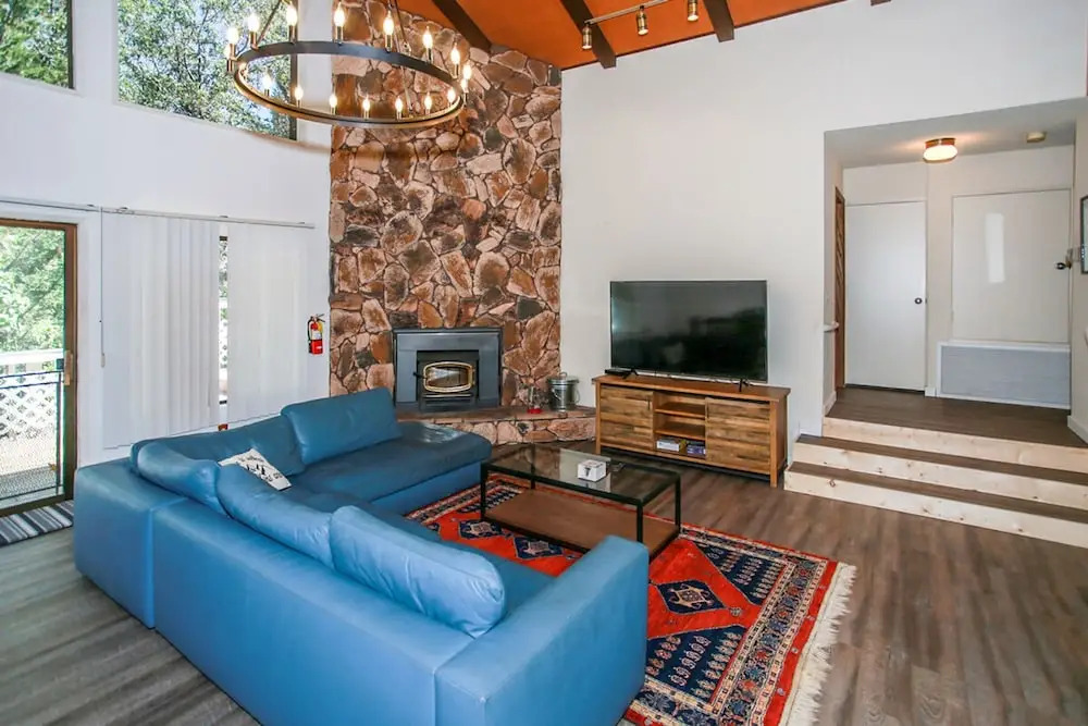 Mountain Top Retreat-1834 by Big Bear Vacations