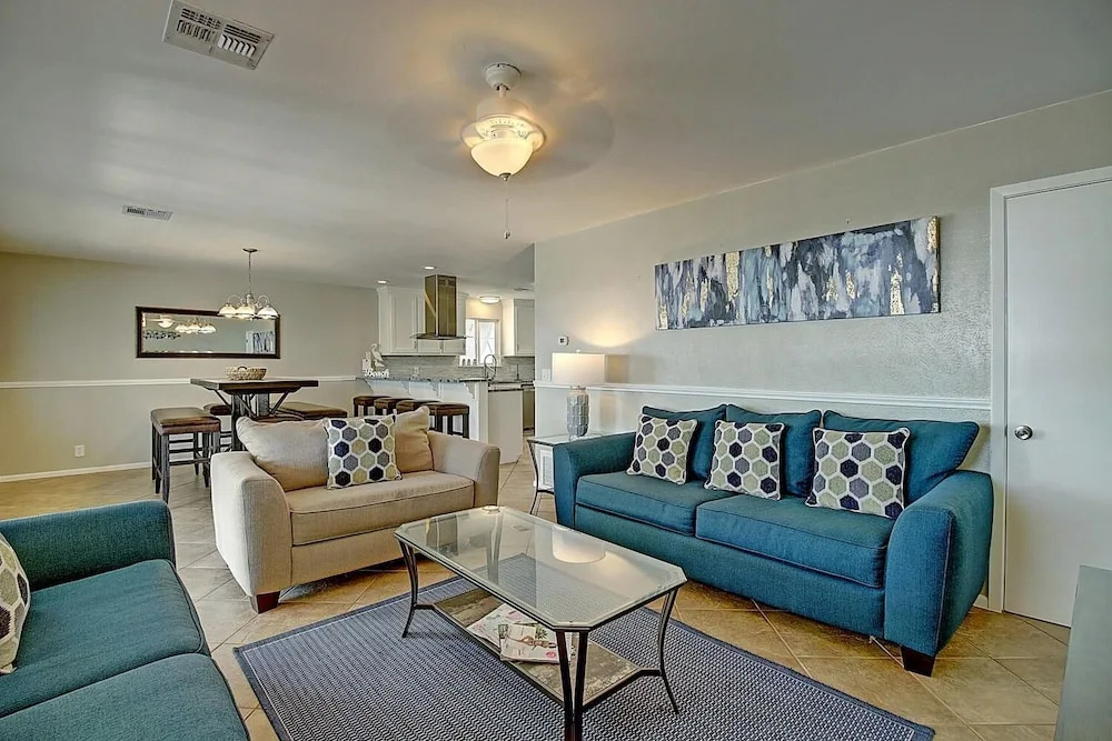 Belle Isle - 5 Br Home
