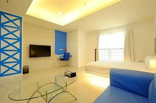 Nora Hostel