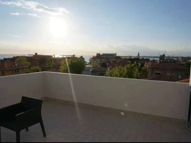 Stylish Penthouse Apartment in Venice Lido, 10 minutes from Saint Marks Square