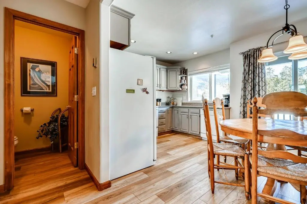Two-Bedroom Townhome 103F at The Pointe